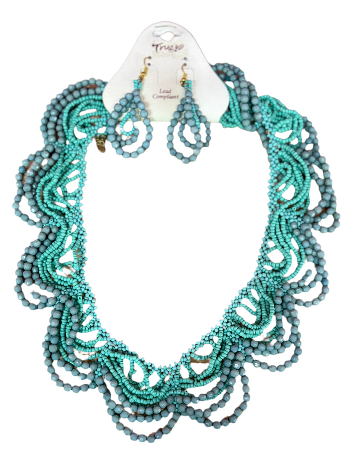 Wavy Teal Necklace