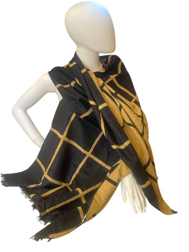 Square Patterned Wool Scarf