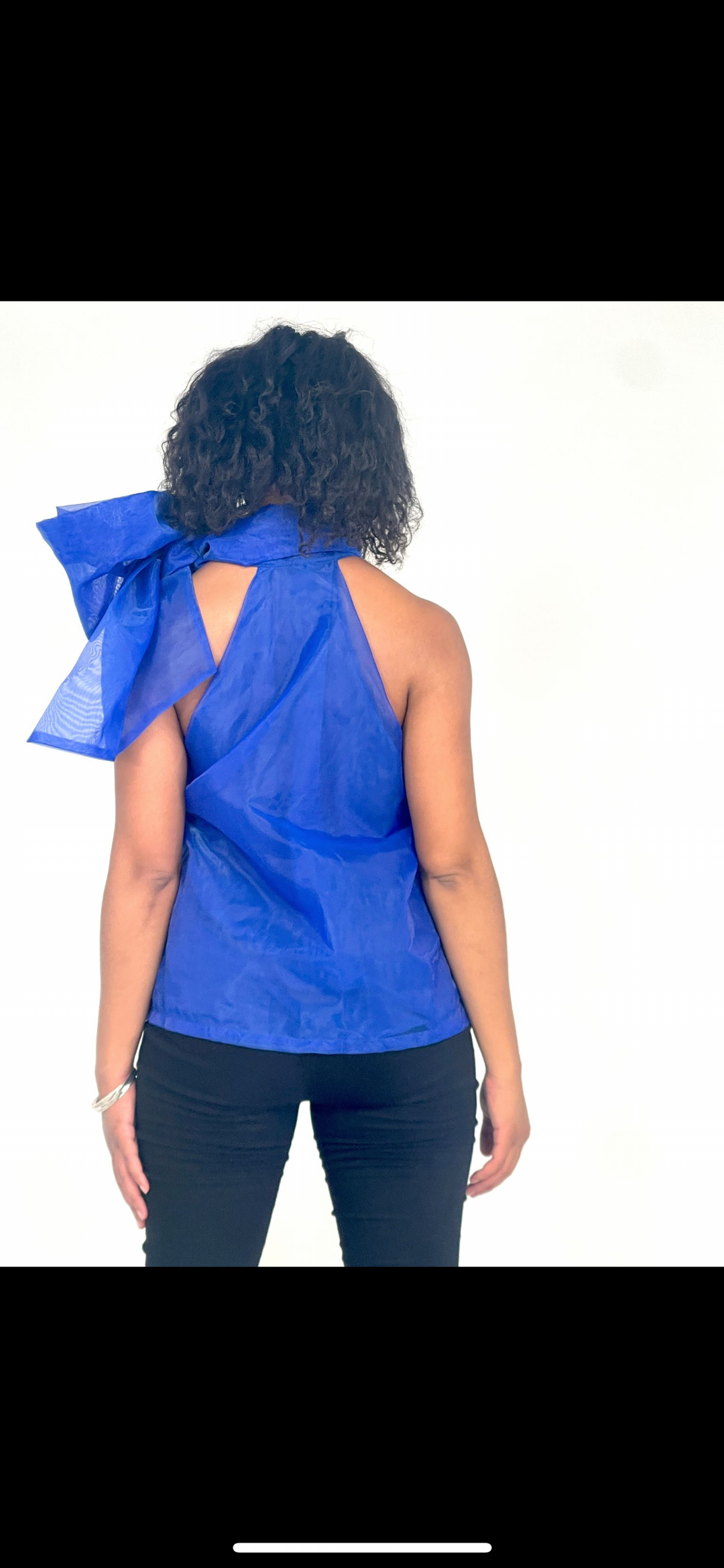Blue Sleeveless Bow Tie Blouse