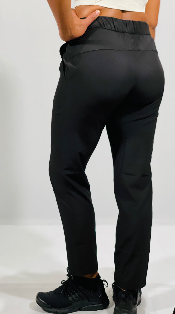Essential Drawstring Joggers