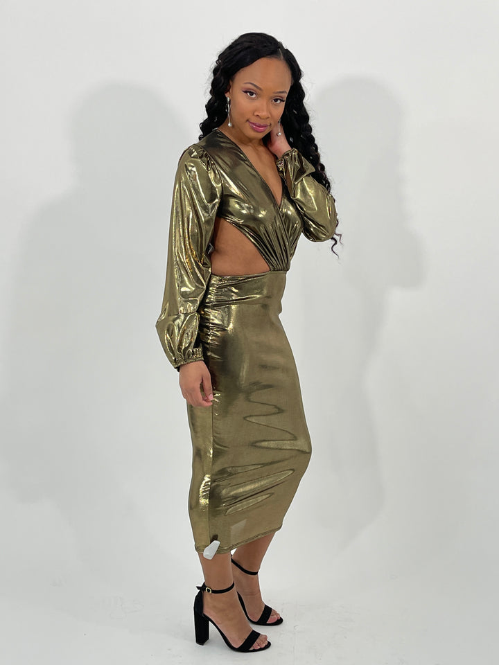 Suave Gold Dress