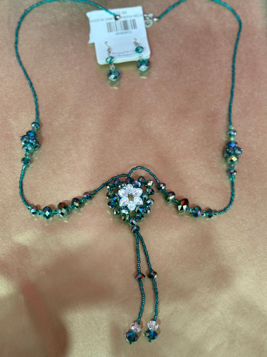 Sassyn Simple Green Necklace