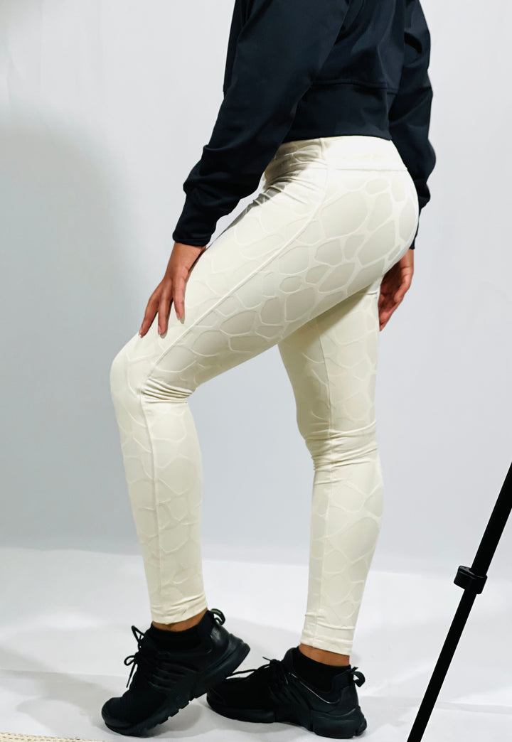 White Giraffe Pattern Leggings