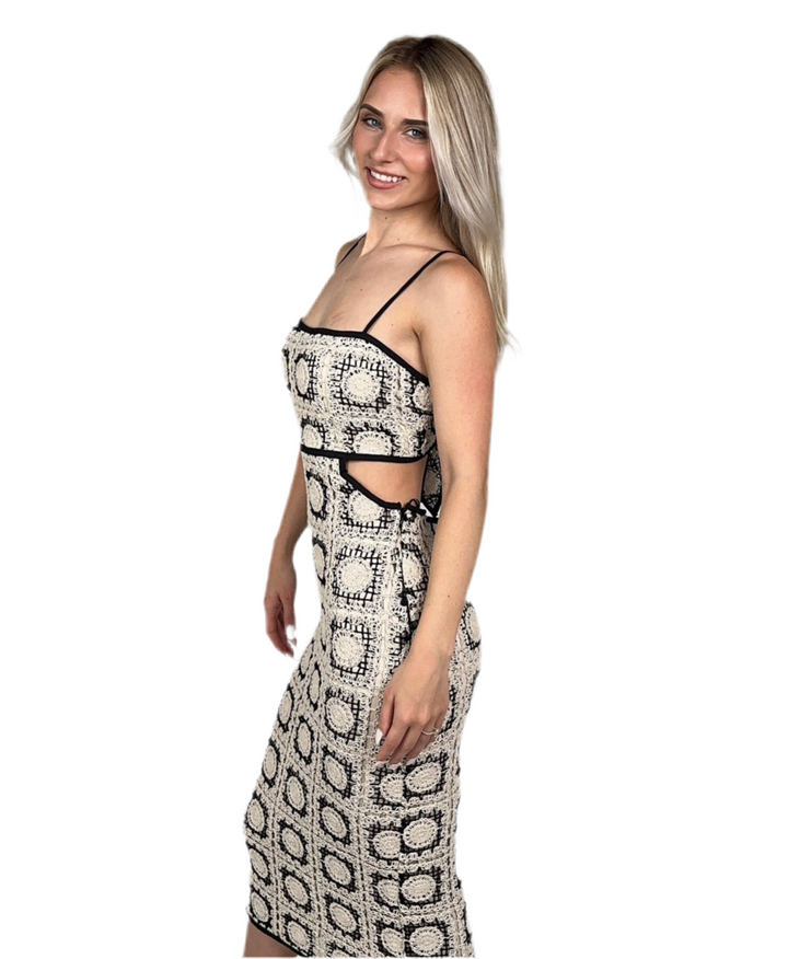 Black/White Off Shoulder Tile Print Midi Dress