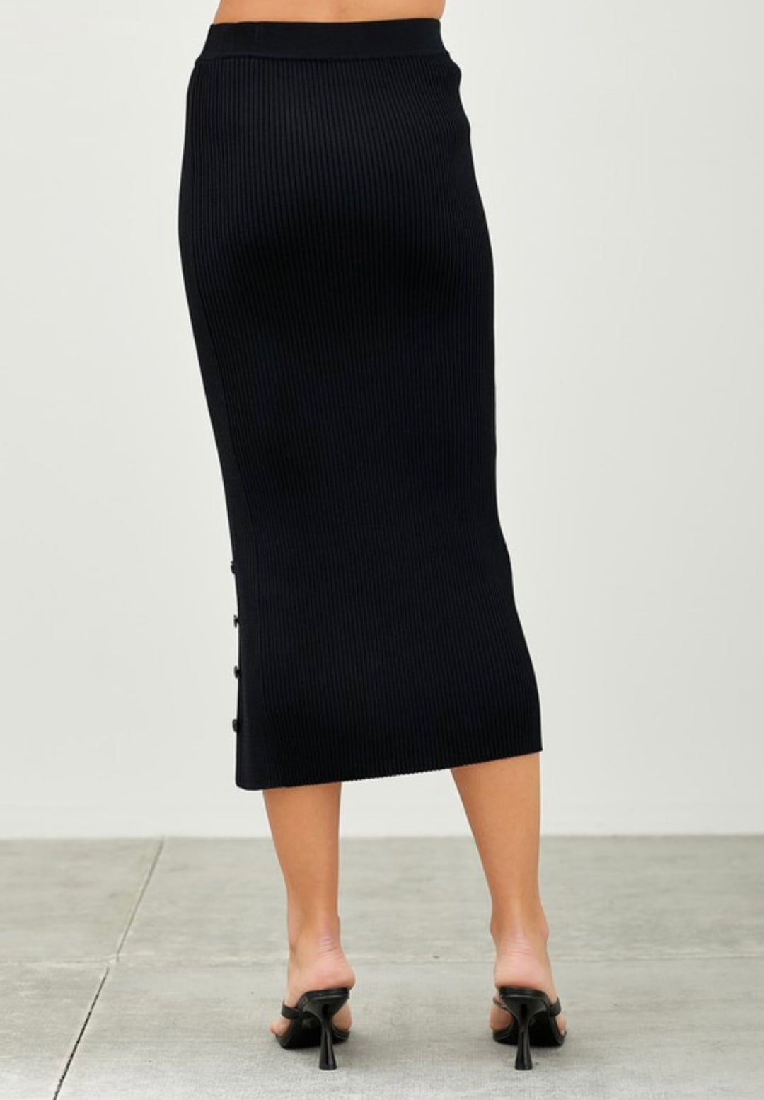 Black Knitted  Skirt