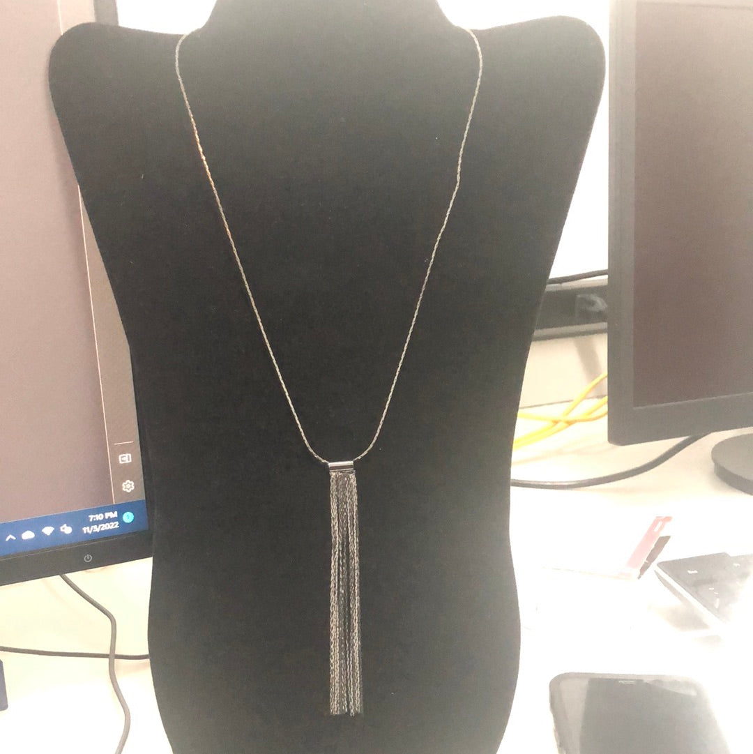 Gray Metal Pendant Necklace